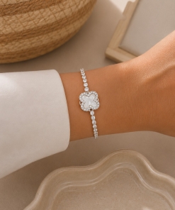 Pulsera con dije giratorio 1057