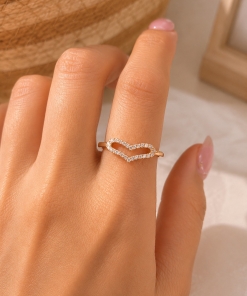 Anillo br dorado (talles 17/ 18) DKAN235